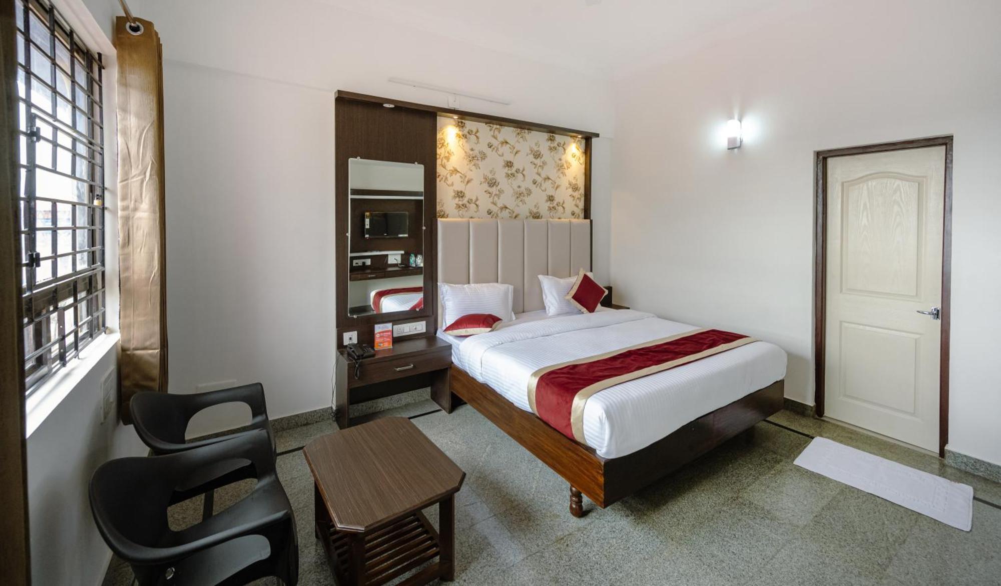 Hotel Durga International Udupi Esterno foto